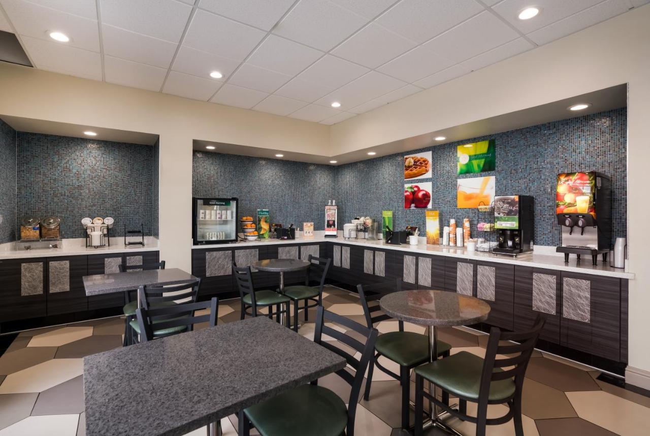 Quality Inn Fairfield Napa Valley Area Zewnętrze zdjęcie